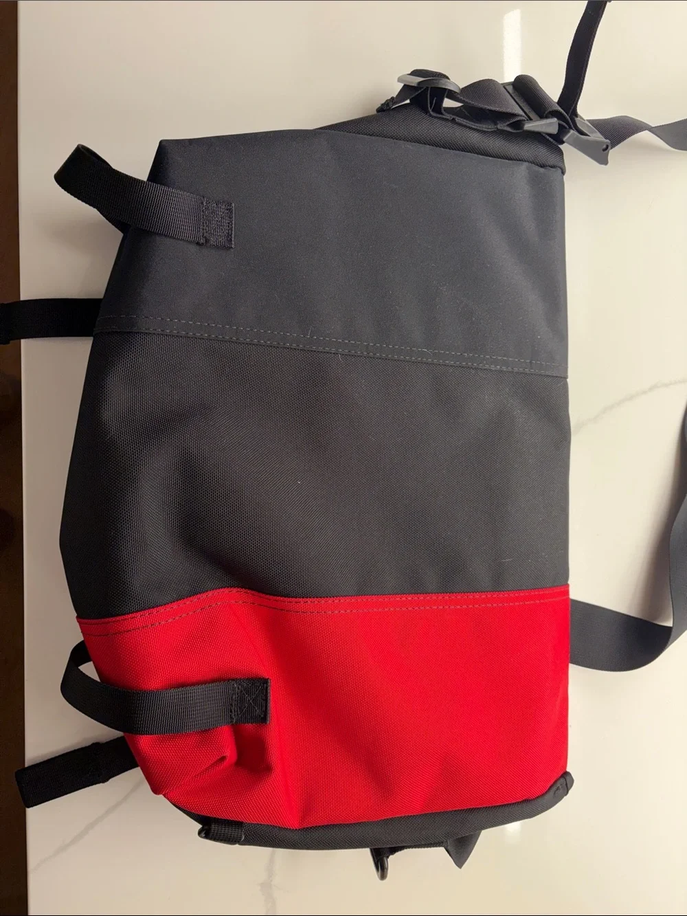 Timbuk2 Red & Black Messenger Sling Bag